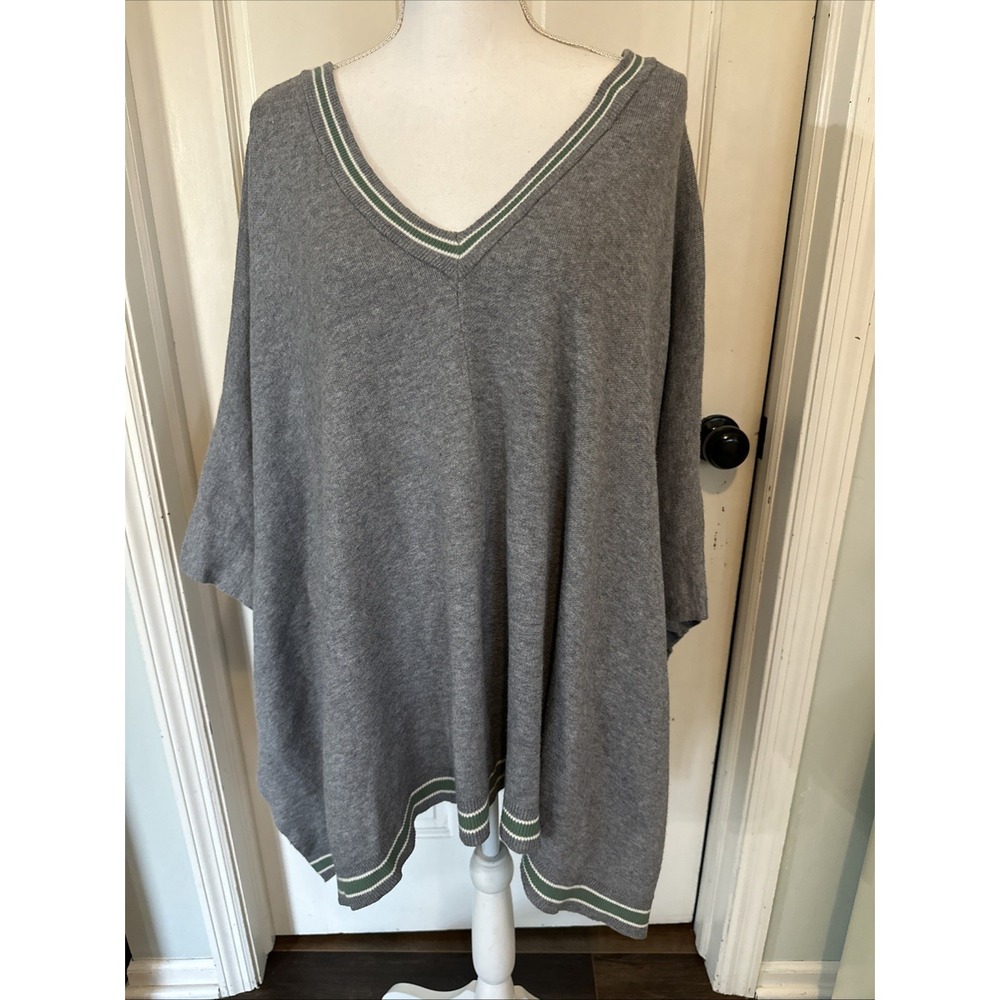House Of Harlow‎ 1960 One Size Puncho Sweater Gray-Green & White Trim oversized